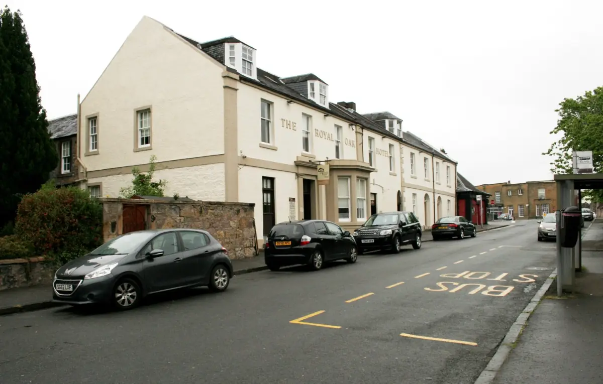 Royal Oak Hotel on a terraced street in the centre of Alloa
